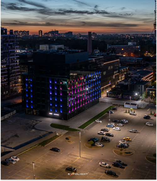 Unit.City B06 media facade